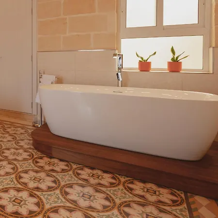 Silla Boutique Bed & Breakfast *