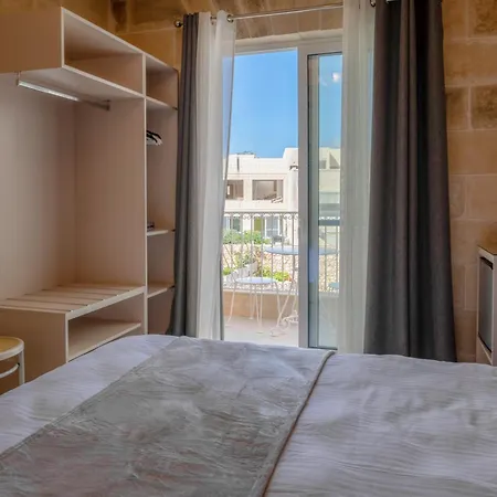 Silla Boutique Xaghra