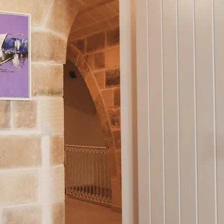 Silla Boutique Bed and Breakfast 3*